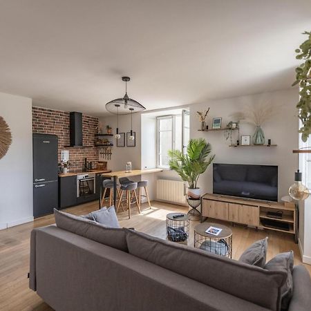 Appartement T2 - Vue Imprenable Sur La Cathedrale Quimper Exterior foto